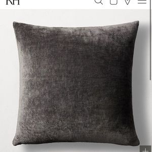 RH Lustrous Velvet Square Pillow Cover (x2)